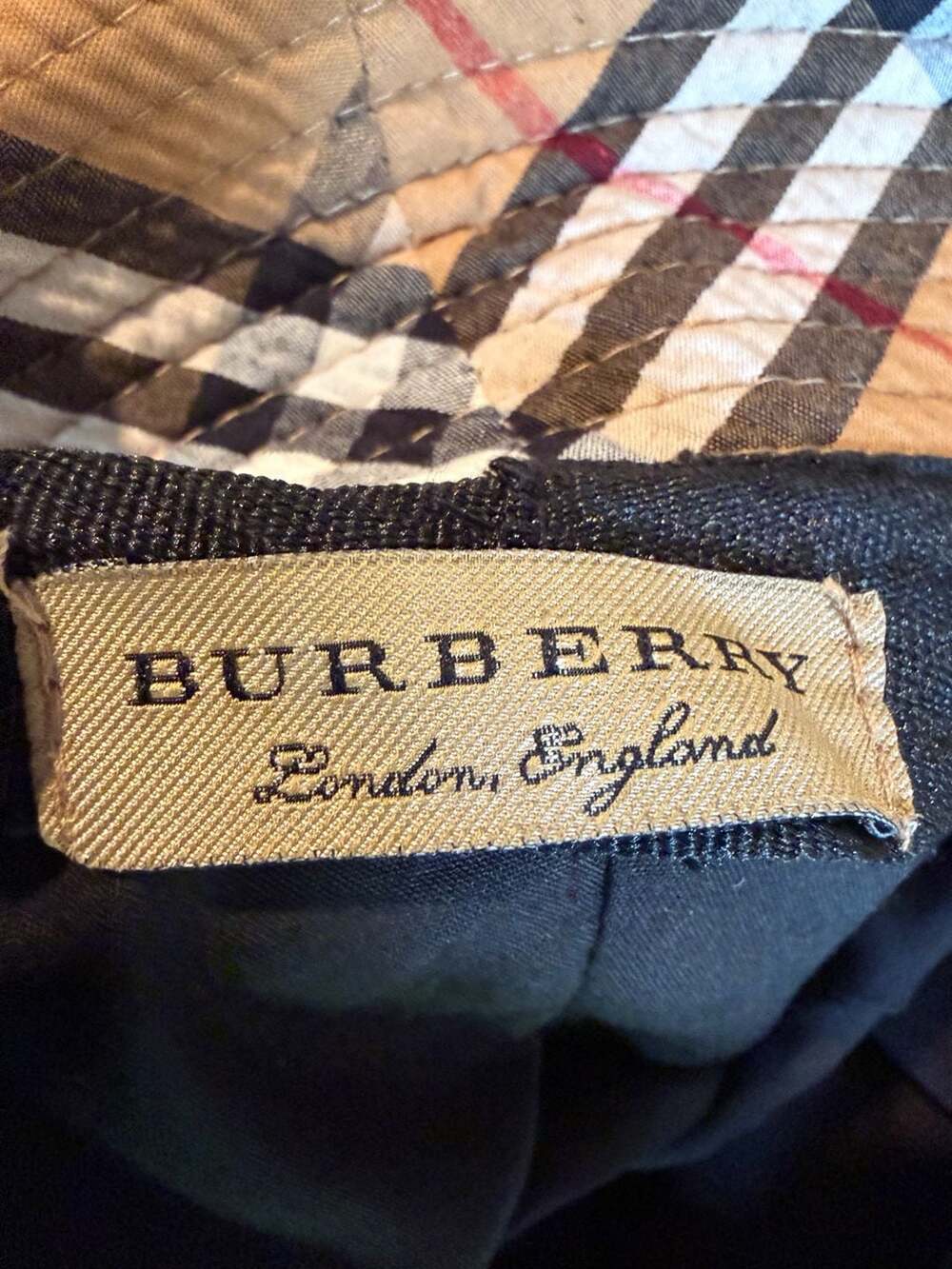 Burberry London England Vintage Check Bucket Hat - Picture 5 of 6